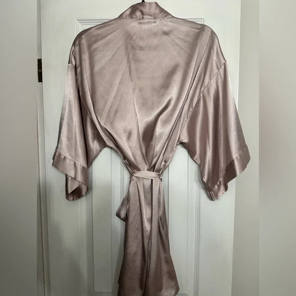 Victoria's Secret Satin Robe - Picture 4 of 5